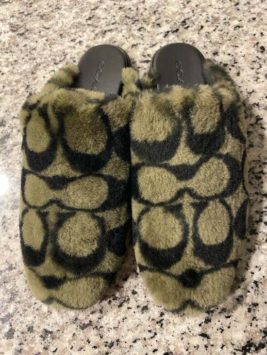 Coach Shoes - Coach CCO69 Faux Fur Signature Logo Slippers Olive Green Size 9B